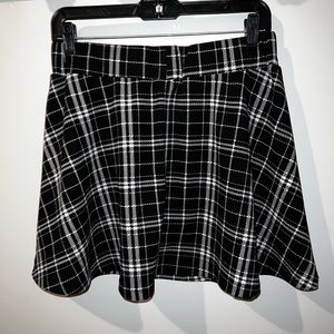SHEIN Plaid Skater Skirt, NWOT